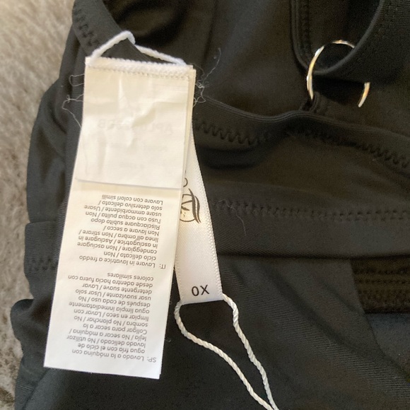 NWT Cupshe - Women’s Swimsuit - Picture 4 of 10